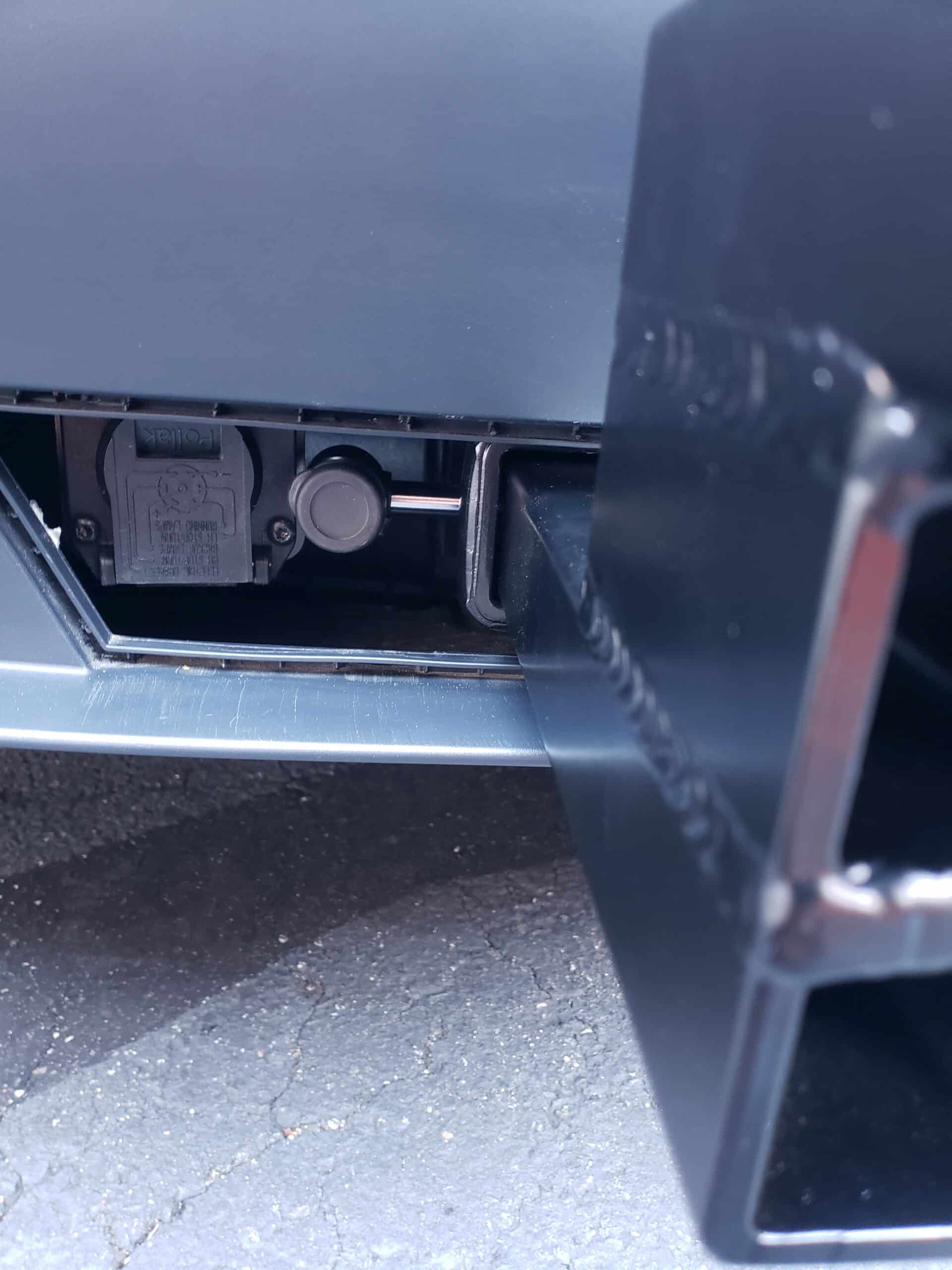 X-Rack perno gancio traino antifurto filettato 2 pollici
