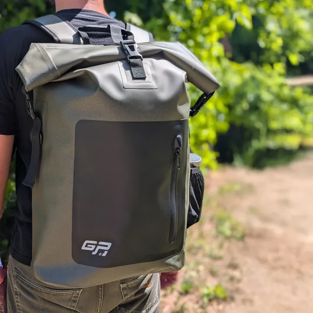 G.P. Rolltop Zaino 30L Impermeabile Porta Laptop