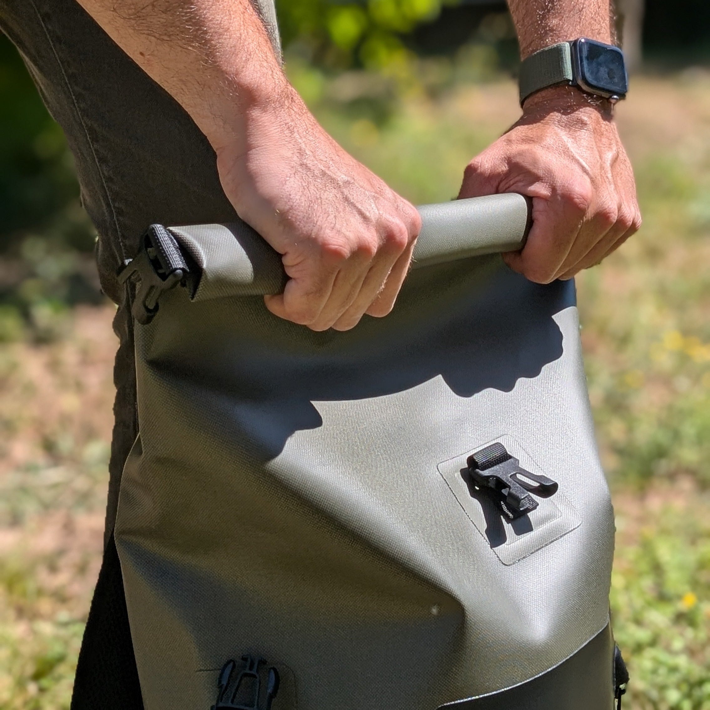 G.P. Rolltop Zaino 30L Impermeabile Porta Laptop